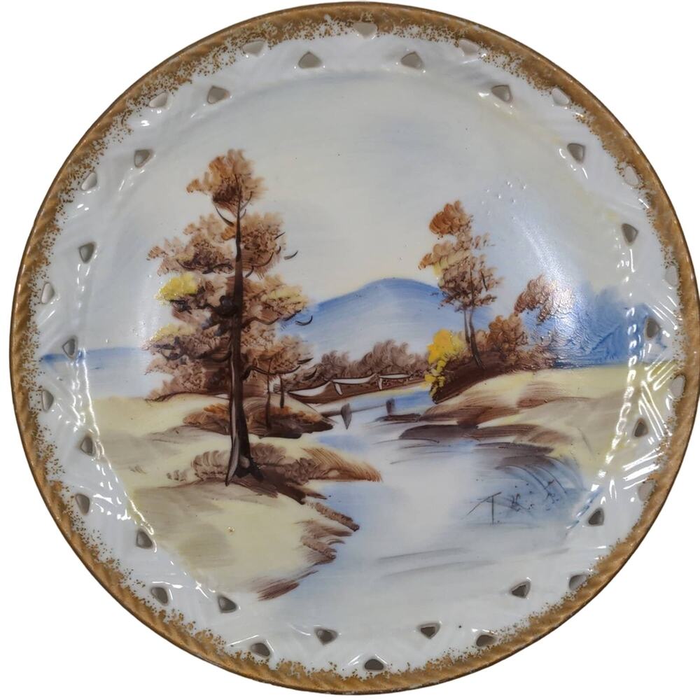 Vintage painted winter‎ scene punched gold trim collectors plate Japan